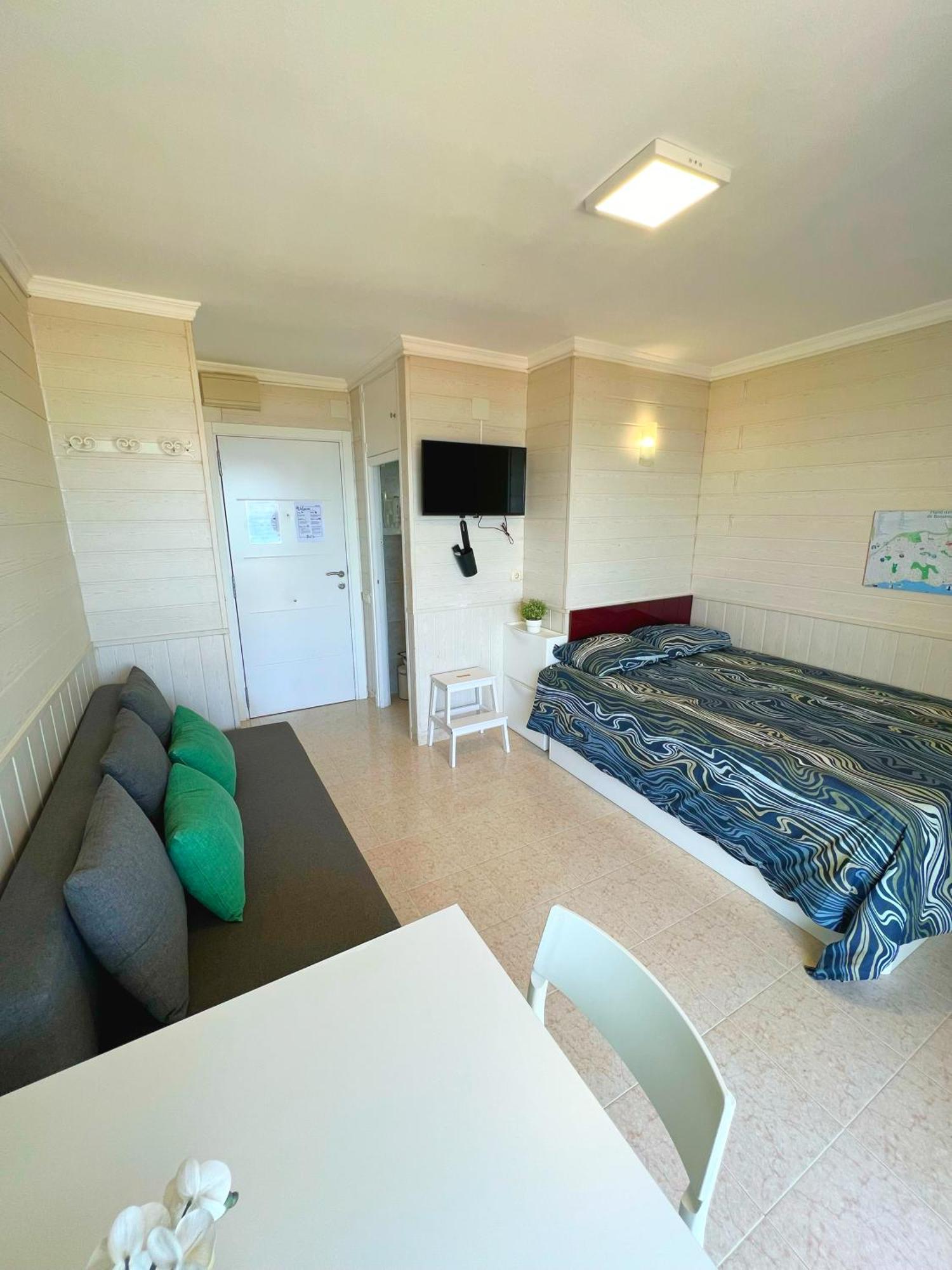 Naciones 1 Apartment *